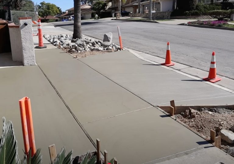 Parking Lot Apron (Approach)